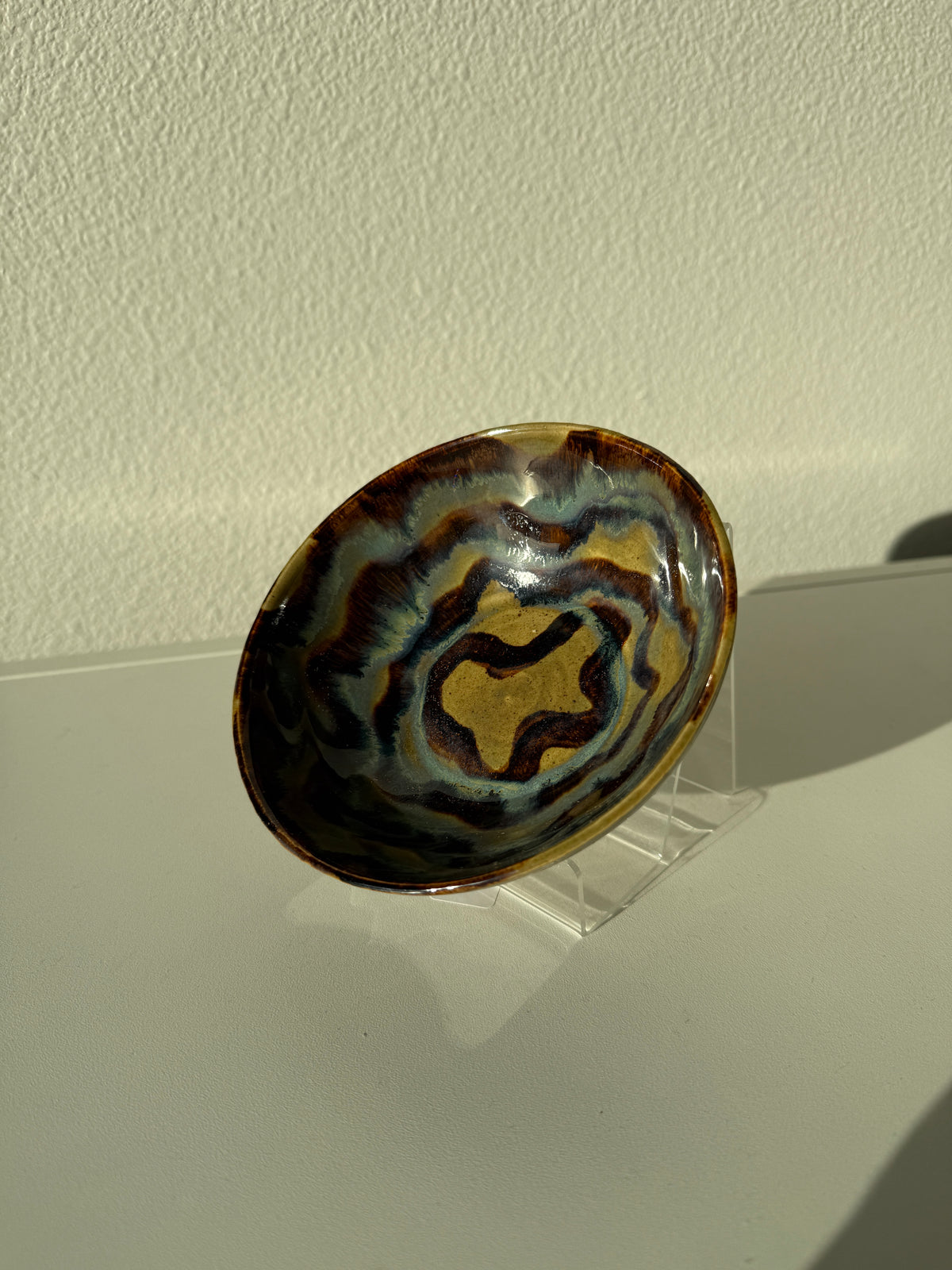 Swirly bowl