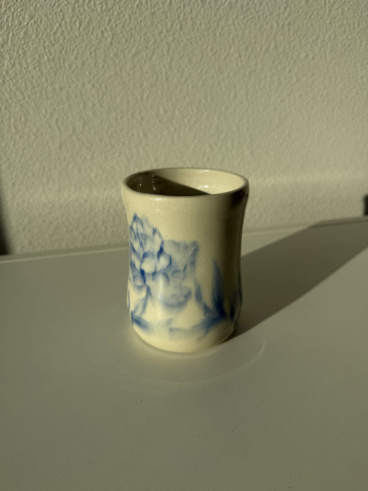 Melting blue peony vase